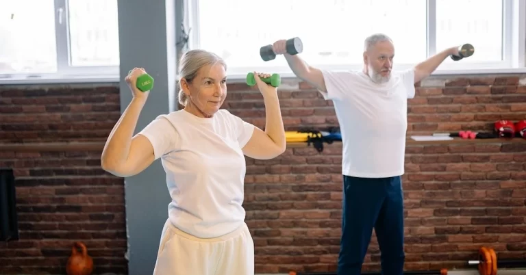 how to use hand weights