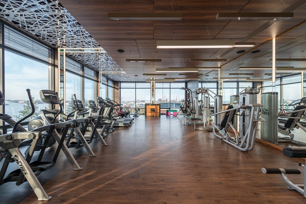 gym with exercise machines